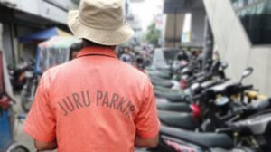 Tukang Parkir Raup 6 Juta Per Minggu Dari Hasil Jadi Bandar Judi