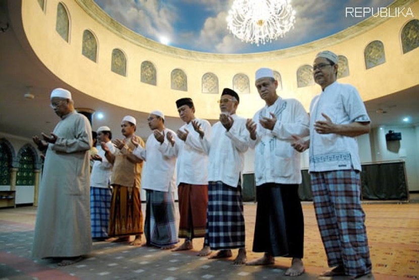 Luar Biasa! Ternyata Inilah Keutamaan Sholat Subuh Berjamaah